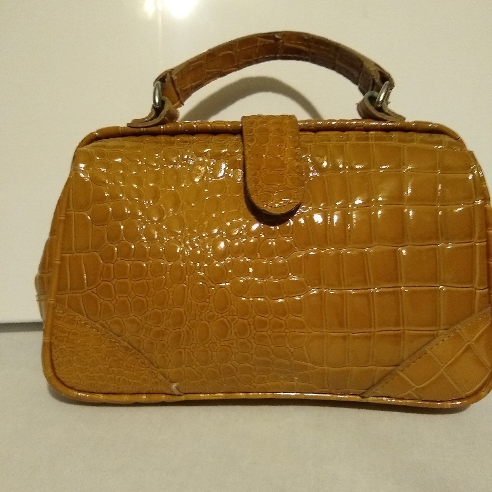 Brown Vinyl Purse